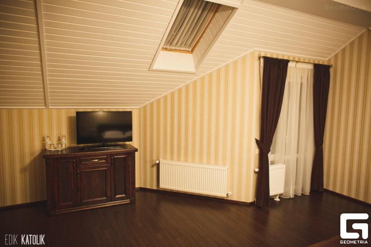 Georg Park Hotel Tarashany Buitenkant foto
